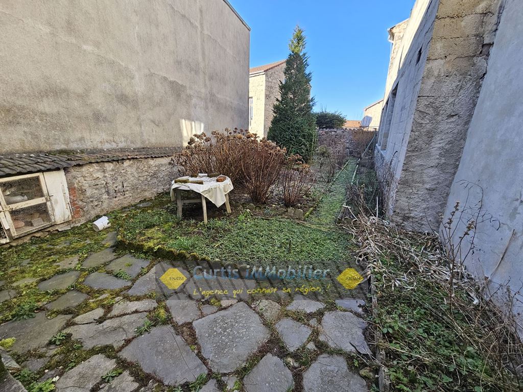 Maison SAINT JUST MALMONT 124000€ CURTIS IMMOBILIER Maison SAINT JUST MALMONT 124000€ CURTIS IMMOBILIER