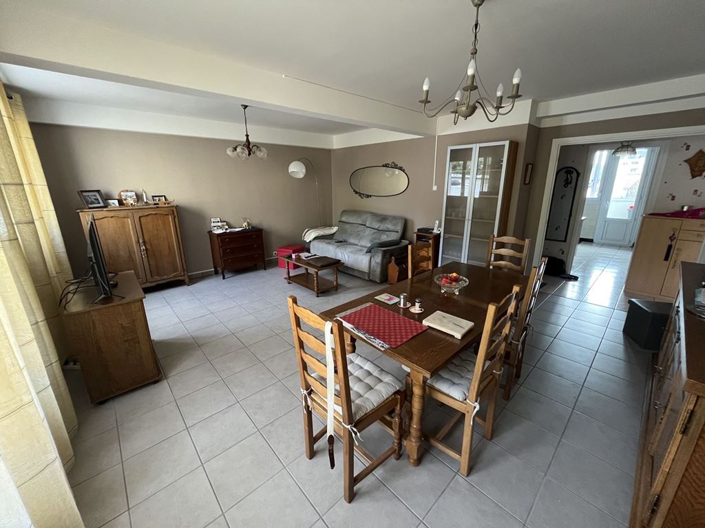 Appartement F4 ST ETIENNE 79000€ CURTIS IMMOBILIER Appartement F4 ST ETIENNE 79000€ CURTIS IMMOBILIER