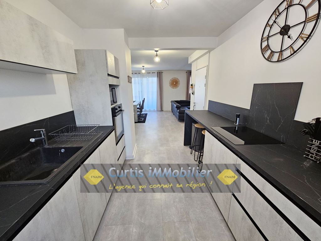 Appartement F3 FRAISSES 650€ CURTIS IMMOBILIER Appartement F3 FRAISSES 650€ CURTIS IMMOBILIER