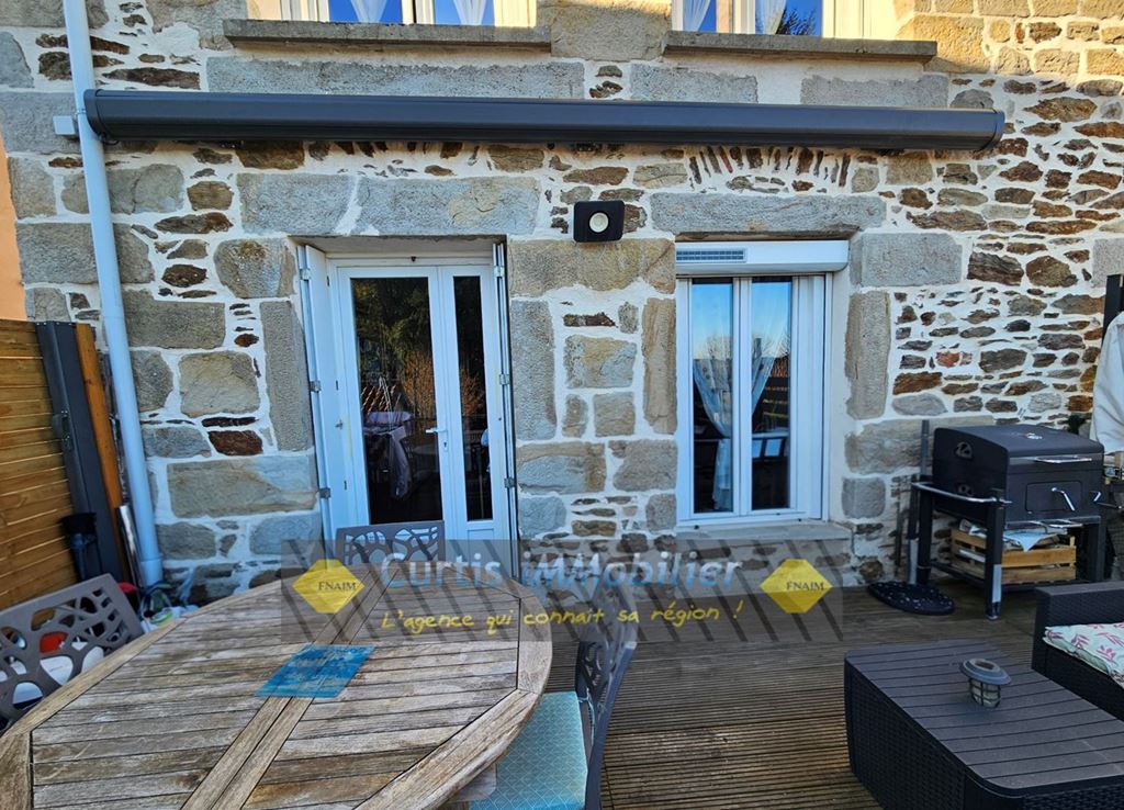 Maison SAINT JUST MALMONT 185000€ CURTIS IMMOBILIER Maison SAINT JUST MALMONT 185000€ CURTIS IMMOBILIER