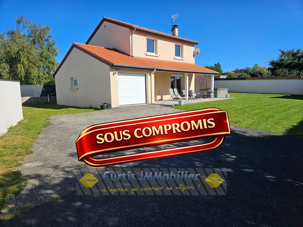 Maison LA CHAPELLE D'AUREC 269500€ CURTIS IMMOBILIER
