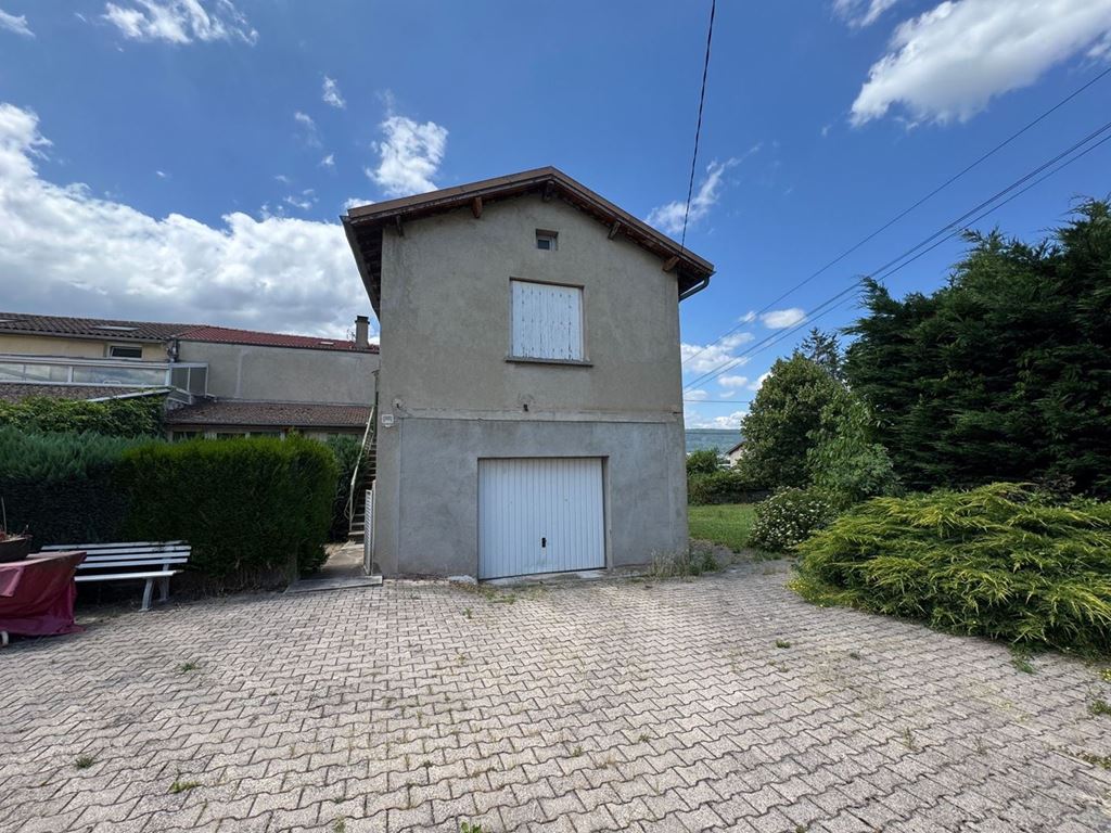 Maison BAS EN BASSET 560€ CURTIS IMMOBILIER Maison BAS EN BASSET 560€ CURTIS IMMOBILIER